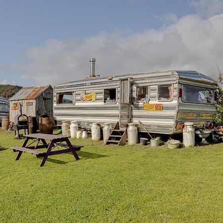 2 X Double Bed Glamping Wagon At Dalby Forest Scarborough Zewnętrze zdjęcie